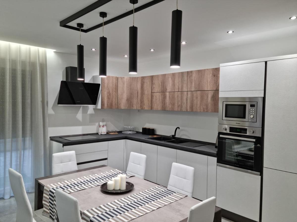 Kd Apartment, Accogliente, Moderno E Spazioso. Castel Di Sangro Eksteriør billede